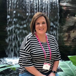 Meet your Posher, Amy